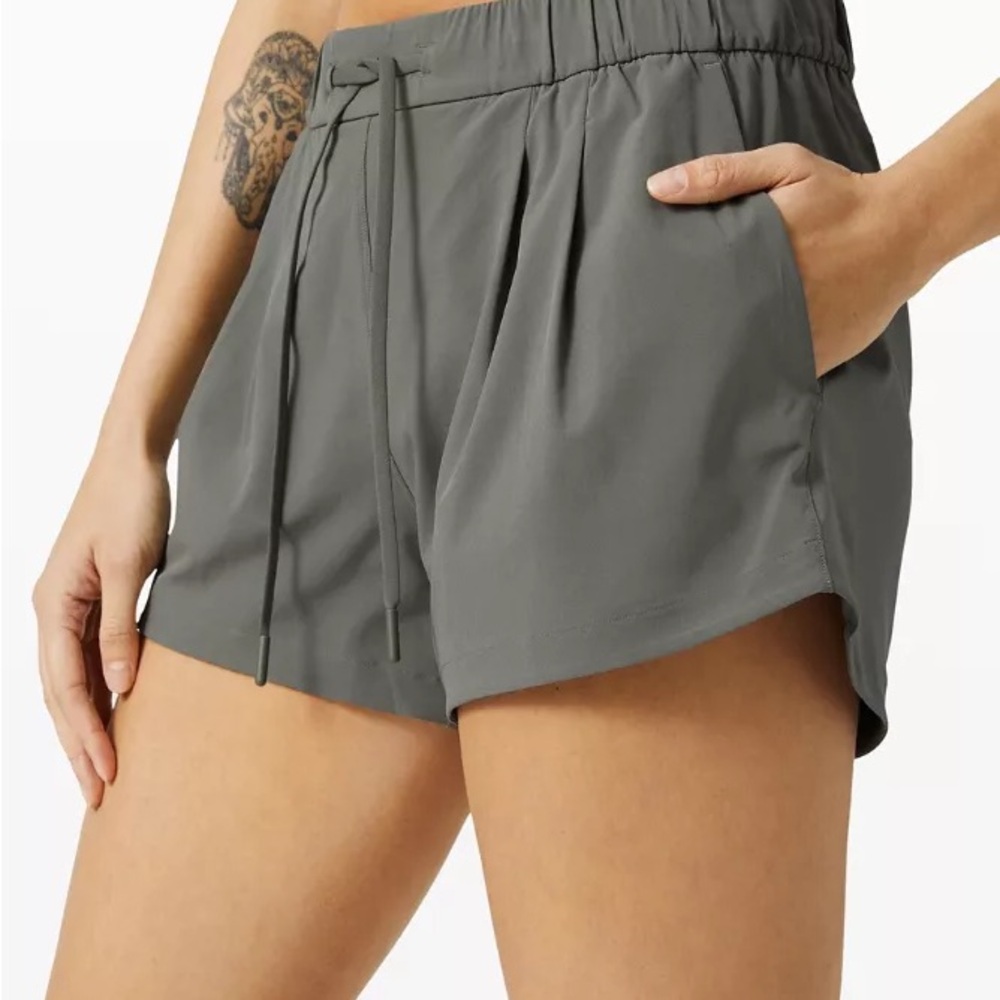 Stroll at sundown shorts- grey sage